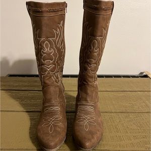 Just fab cowboy boot size 11